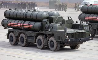 Не имеет конкурентов: С-400 «Триумф» назвали лучшей системой ПВО в своём классе