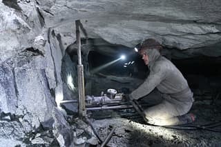 En la región de Angara-Yeniséi se dedicarán al procesamiento profundo de metales de tierras raras