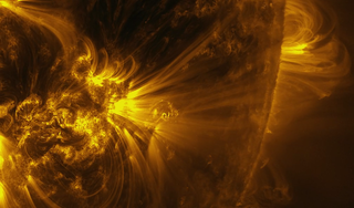 Magnetic storm to hit Earth at midnight - astronomers rewrite forecast
