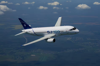 «Суперджет» похвалили во Франции: ни один Airbus так легко не управляется