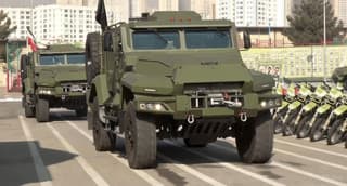Российские бронеавтомобили «Спартак» усилили иранскую полицию