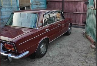 Редкий ВАЗ-2103 1974 года выставили на продажу в Астрахани