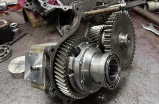 En "Izh-Tekhno" desarrollaron un kit de traccion total permanente para todoterrenos UAZ