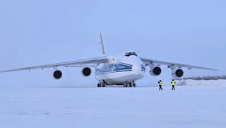 Ан-124-100 «Руслан» доставил крупногабаритное гидротурбинное колесо на Братскую ГЭС