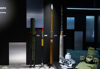 Rostec entrego mini-SAM para los sistemas "Pantsir" con un aumento multiple de la carga de municion