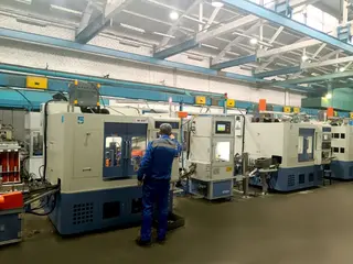 La planta APZ-20 cerca de Kursk puso en marcha la produccion de rodamientos en sustitucion de los suecos y alemanes para GAZ, KamAZ y UAZ