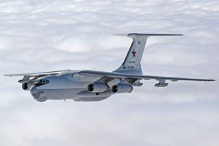Un "estratega" Tu-95MS embistió a un Il-78: un piloto militar mostró las consecuencias