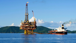 Россия и Вьетнам начинают совместную добычу нефти и газа