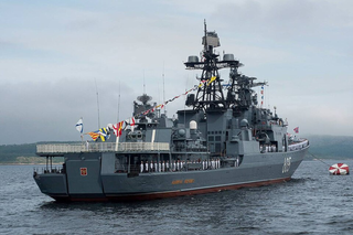 6 часов в небе: Ка-27 Северного флота выполнили более 40 палубных посадок в акватории Баренцева моря