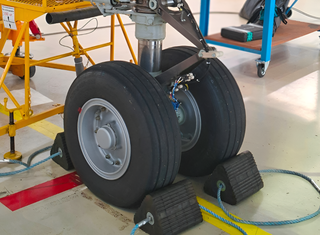 Импортозамещённые шины SJ-100 проиграли Michelin в 2,5 раза
