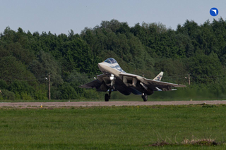 Двухместный Су-57Д получил новые возможности для боевой работы