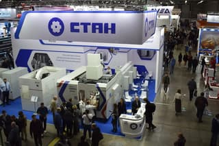 Sustituirán productos de DMG MORI, Mazak y Doosan para la construcción de aviones y el complejo militar-industrial: un dispositivo de cambio de piezas para máquinas 2000 VH creado en Russia