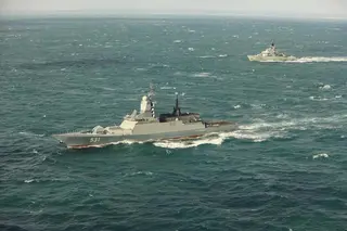 Российский корвет «Сообразительный» заблокировал сближение немецкого патрульного судна с танкером KIRA K в Балтике