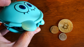 Los bancos toman posiciones en criptomonedas: Alfa-Bank se une a la carrera por el nuevo mercado