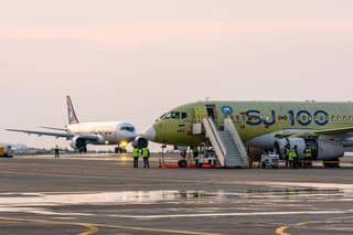 Кабмин резко увеличил финансирование программы российских самолётов МС-21, SJ-100 и Ту-214