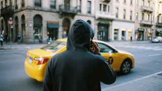 Мошенники нацелились на таксистов: деньги исчезают после одного звонка