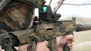 Новейшими АК-12К вооружили курсантов ВДВ