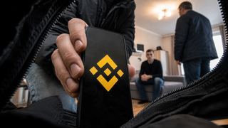 Перевод через Binance обернулся уголовным делом: Reuters узнал о передаче данных россиянина следствию