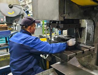 Для всех моделей УАЗ начали выпускать новые кузовные детали: производство запустили в Нижегородской области