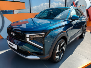 AvtoVAZ entra en un segmento de alta competencia: las perspectivas del Lada Azimut evaluadas en "Autostat"