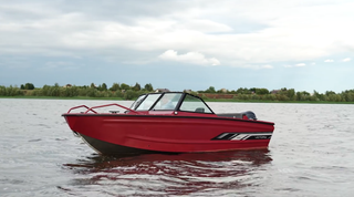 Russian aluminum boat Victory A3 takes to the water with a 70 hp Yamaha engine