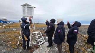 В самой северной точке Евразии волонтёры «Чистой Арктики» запустили метеозонд