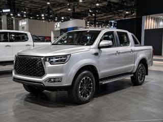 В России появился новый пикап Sollers ST8 с турбомотором и «автоматом»