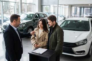 Los préstamos para automóviles en agosto alcanzaron un récord desde principios de año