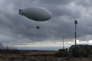 Up to 10 modifications and low observability: "Ushkuynik" creates aerostats that will extend drone range