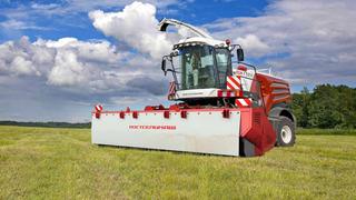 Rostselmash loses foreign markets: Russian combines become more expensive, demand falls
