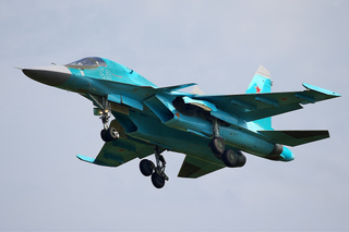 Су-34 нашёл место для седьмой бомбы: российский бомбардировщик нарастил планирующую нагрузку