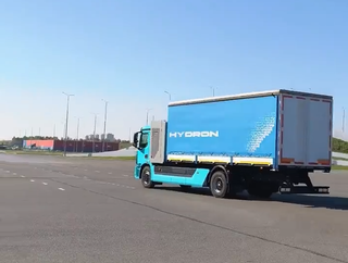 El KamAZ de hidrógeno "Chistogor" fue probado por el viceministro de Industria y Comercio