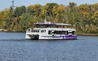 High-speed excursion catamaran "Sirius Alpha" launched for sea trials in Samara