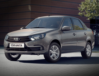 Lada Granta recibe un nuevo color y pierde una configuración