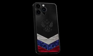 Kremlin, double-headed eagle: Caviar presented custom iPhone 15