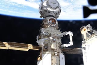 Russian "Progress MS-24" saves the ISS from collision with space debris