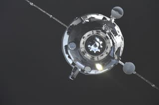Russian cosmonauts receive equipment for studying space corrosion