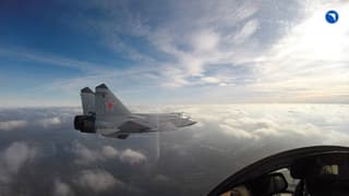 Ingenieros de "Sokol" entregaron al Ministerio de Defensa de Rusia cazas MiG-31 modernizados