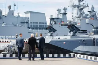 Rostec ha desarrollado equipos para la transmisión de datos de alta velocidad a buques marítimos