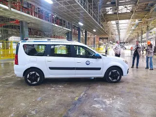 "¡Bien, bien!" El jefe de Udmurtia, tras conducir el e-Largus, compartió sus impresiones