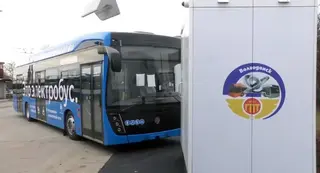 Новые московские электробусы КАМАЗ-6282 впервые уехали в Волгодонск