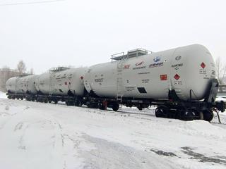 "Uralcryomash" suministró vagones cisterna para el transporte de combustible a Vostochny