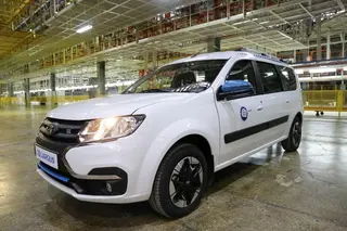 El fabricante de baterías de tracción para e-Largus presenta una batería para el transporte público eléctrico