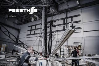 Решетнёвцы разрабатывают технологию производства бортовых антенных рефлекторов для космической отрасли