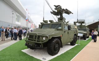Engages targets at a distance of up to 6 km with Verba or Igla-S MANPADS missiles: all characteristics of the Gibka-S combat vehicle named