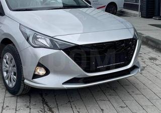 Без опознавательных знаков: Solaris HS лишился эмблем Hyundai на кузове