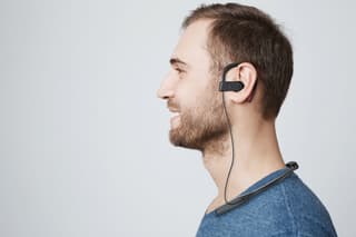 Lucha contra la depresión y el estrés: la empresa rusa Neiry crea auriculares para mejorar el estado de ánimo