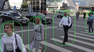 Russian AI to Start Making Voice Remarks to Scooter Riders and Smokers