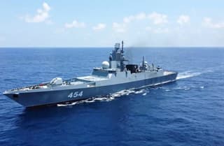 «Отстрелялся»: вооруженный «Цирконами» фрегат «Адмирал Горшков» из АК-192М и «Палаша» поразил цели в Атлантике