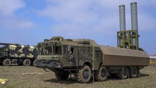 Coheteros de la Flota del Pacífico en Chukotka destruyen un buque "enemigo" con el CCRC "Bastión"